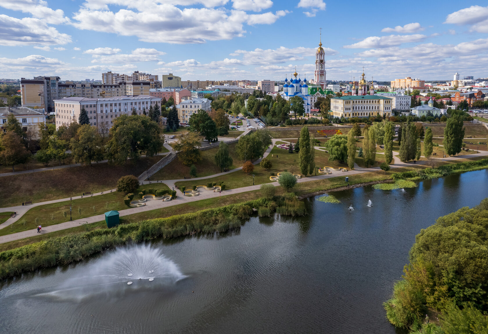 Миниатюра: Набережная реки Цны с высоты