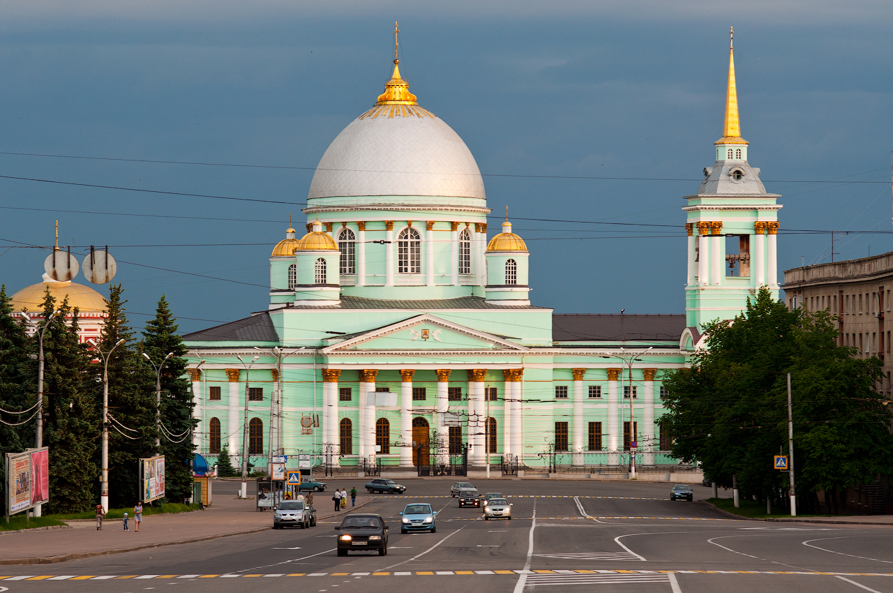 Знаменский кафедральный собор в Курске, фото